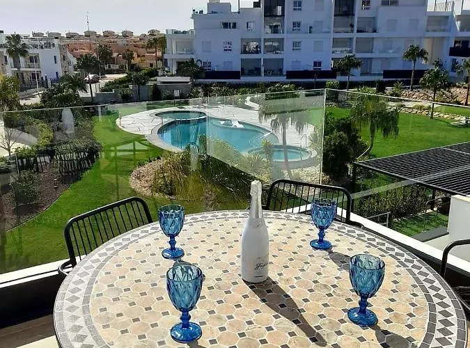 Bali Punta Prima * Torrevieja