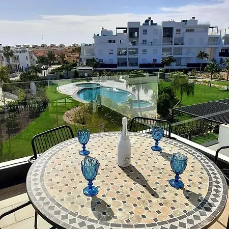 Bali Punta Prima * Torrevieja